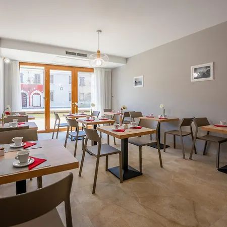 Carducci 4* Comacchio