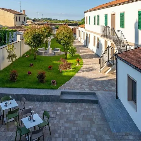 Carducci Comacchio